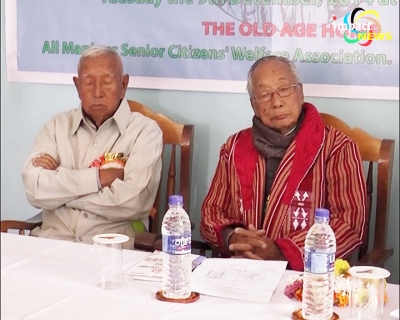 Former MP Rishang Keishing felicitated