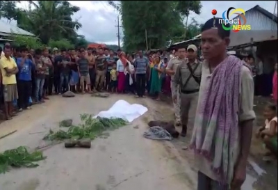 A mother and her minor daughter were killed in a road mishap