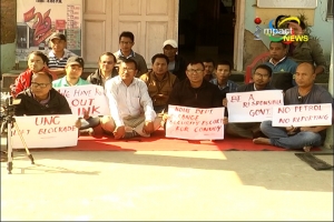 All Manipur Working Journalist Union (AMWJU) has demanded the state Govt to announce United Naga Council (UNC) as an unlawful organisation.